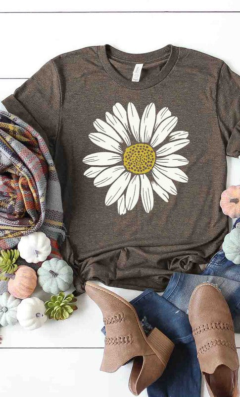 Daisy graphic tee