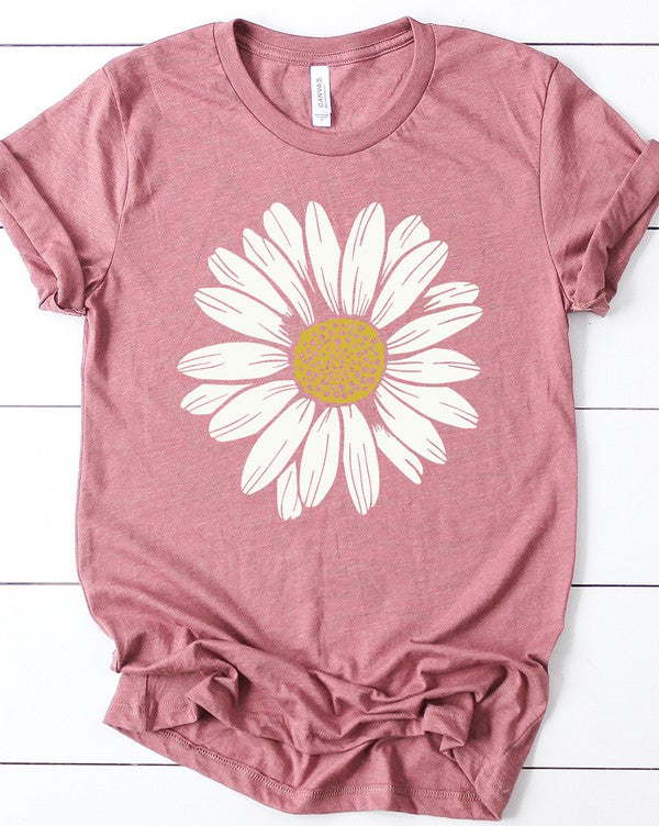 Daisy graphic tee