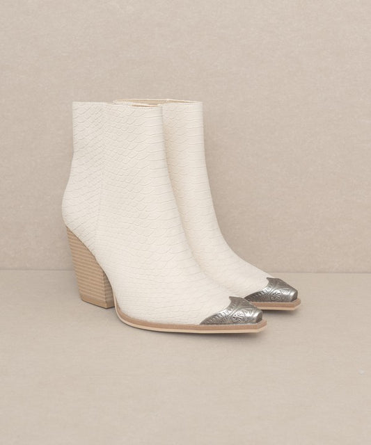 OASIS SOCIETY - Bootie with Etched Metal Toe