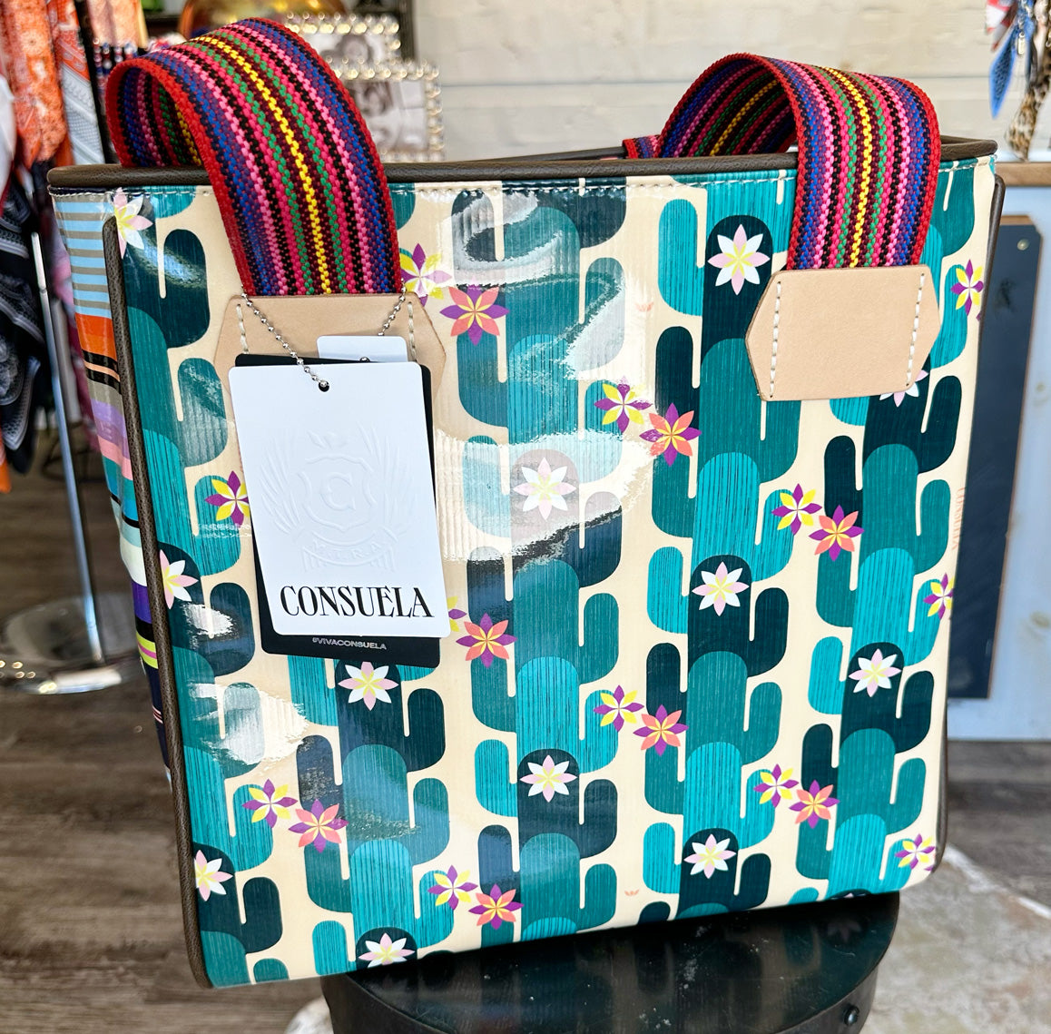 Consuela Classic Tote, Dezi